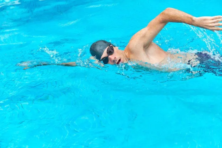 OCCHIALINI DA NUOTO ZOGGS PHANTOM 2.0 BKRDTSM