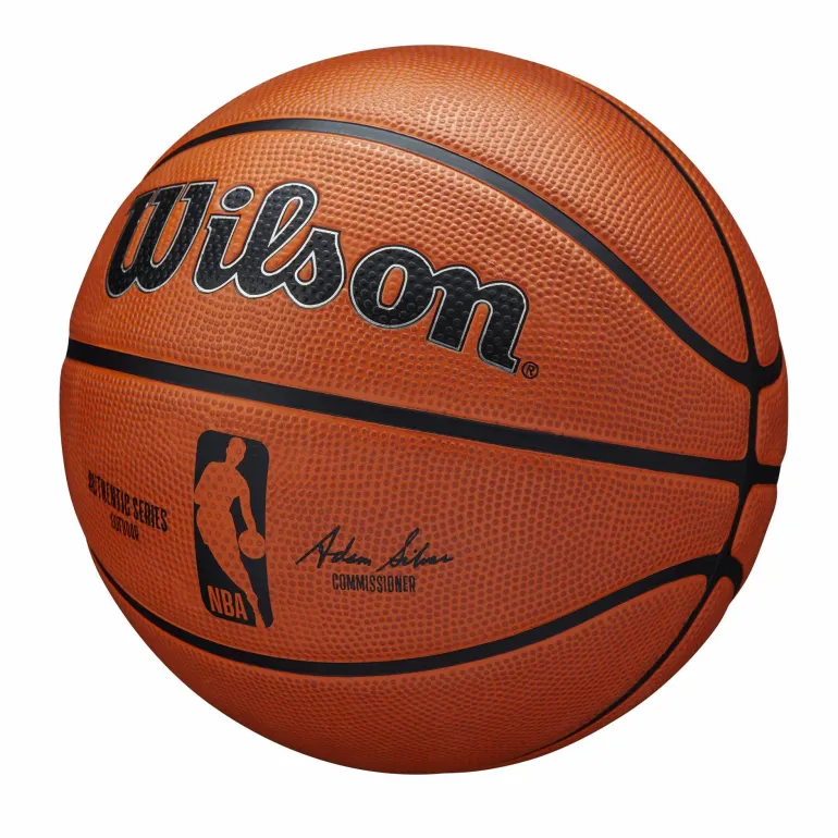 PALLONE DA BASKET WILSON NBA AUTHENTIC SERIES OUTDOOR BSKT