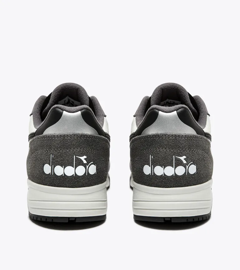 SCARPA UNISEX DIADORA N902 501.178559 C4963
