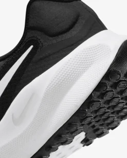 SCARPE DA RUNNING DA UOMO NIKE REVOLUTION 7 001